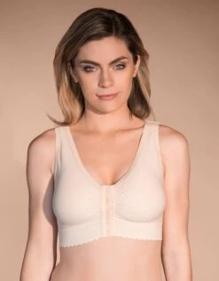 Reggiseno Per Mastoplastica Additiva E Riduttiva B2 4 Reggiseno Per Mastoplastica Additiva E Riduttiva B2 -Farmacia Estetica Porta Pia B2 Front 022 web