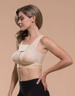 Reggiseno Per Mastoplastica Additiva Riduttiva B15 5 Reggiseno Per Mastoplastica Additiva Riduttiva B15 -Farmacia Estetica Porta Pia MARENA B15 017 web 1 52717.1499115900.1280